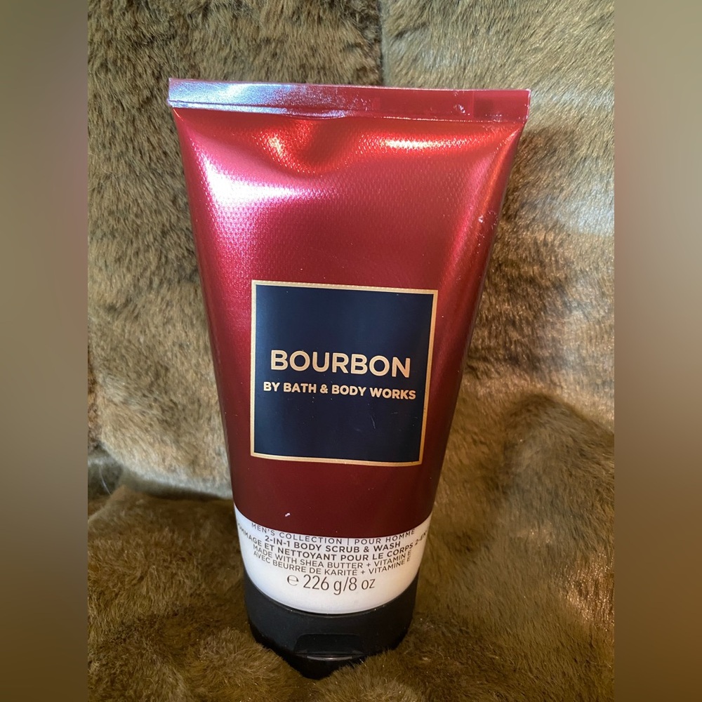 Bourbon 🥃 body scrub and wash 🧽 226 gm new unused and unopened